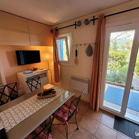 Apartment T2, Piscine, Terrasse, Plage, Parc Prive Le Lavandou