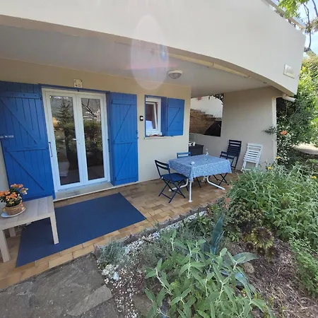 T2, Piscine, Terrasse, Plage, Parc Prive Apartment Le Lavandou